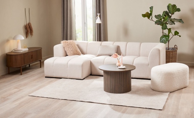 5 dấu hiệu cho thấy đã đến lúc thay ghế sofa mới phòng khách